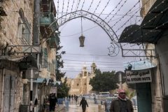 Bethlehem deserted, Christmas celebrations suspended over Israel-Hamas war