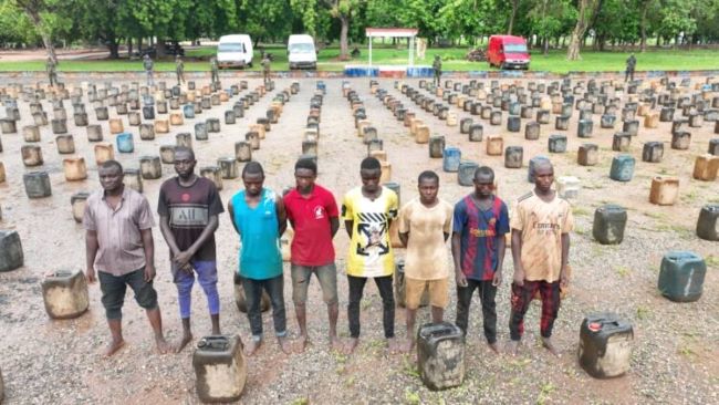 Southern Cameroons Crisis: Nigerian army says it burst syndicate supplying fuel to Amba fighters